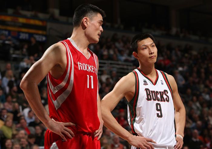 酸了！27岁日本球员签约NBA球队！周琦差在哪里？